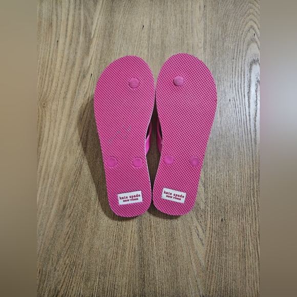 ✨️SOLD✨️ Kate Spade Fifi Flip Flops - Picture 5 of 5